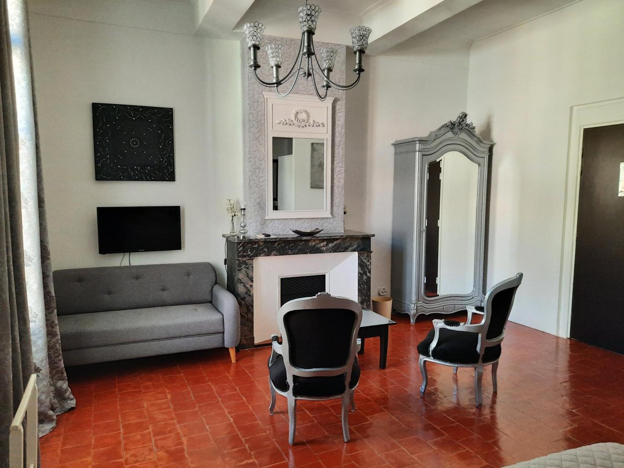 Chambres D'Hotes Belle Vigneronne Montagnac  Esterno foto